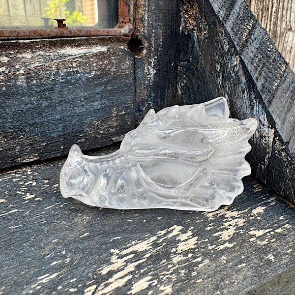 bergkristal draken schedel dragon skull A