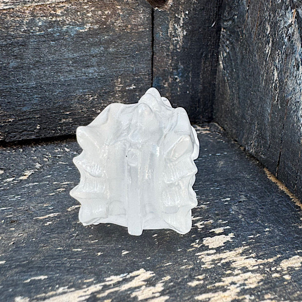 bergkristal draken schedel dragon skull klein