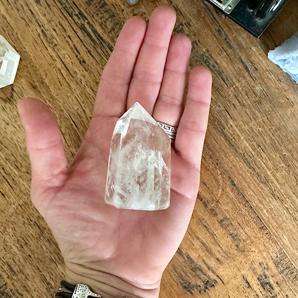 bergkristal punt gepolijst nr1 obelisk edelstenen mineralen winkel