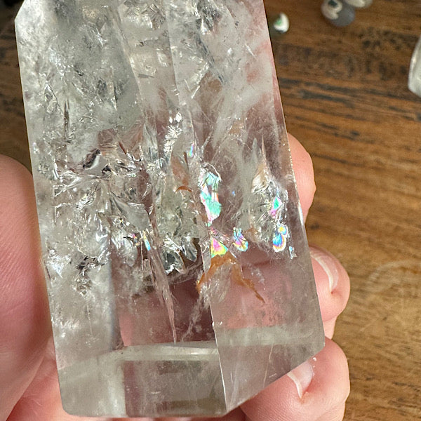 bergkristal punt gepolijst nr3 obelisk edelstenen mineralen winkel