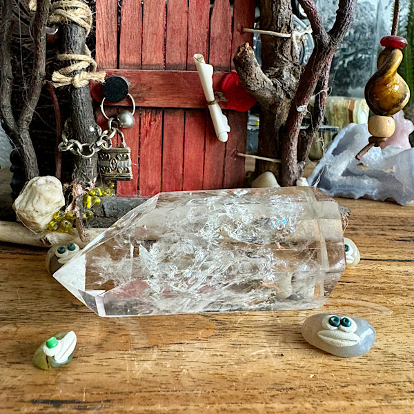 bergkristal punt gepolijst nr3 obelisk edelstenen mineralen winkel