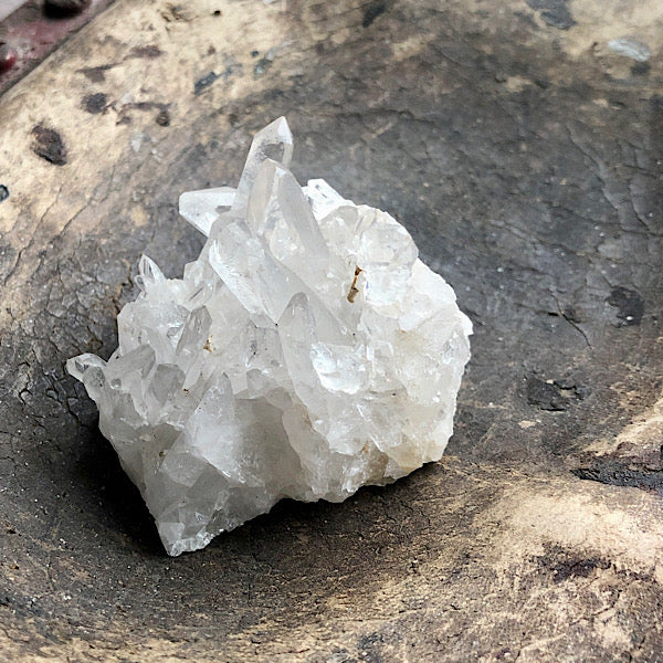 bergkristal ruw cluster mineralen energie