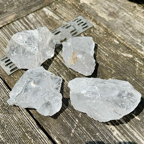 bergkristal ruw brokje edelstenenmineralenwinkel helder kwarts