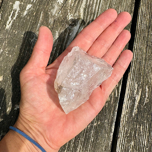 bergkristal ruw brokje edelstenenmineralenwinkel helder kwarts