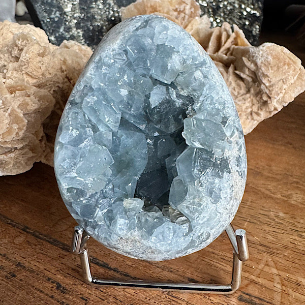 celestien ruw engelen steen ei vorm coelestien celestiet edelstenenmineralenwinkel.nl