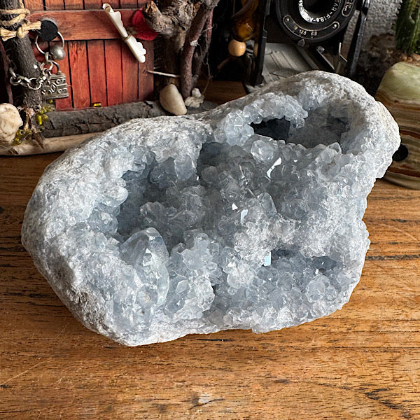 celestien geode madagaskar engelen blauwe mineralen edelstenenmineralenwinkel.nl