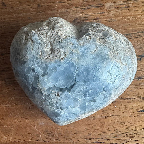 celestien ruw hart madagaskar B blauwe kristallen