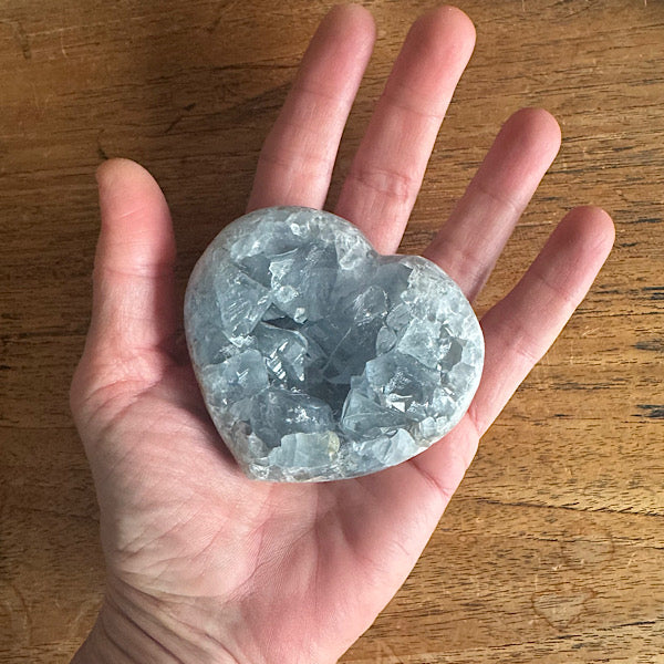 celestien ruw hart madagaskar C blauwe kristallen