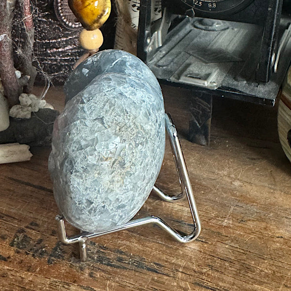 celestien ruw hart madagaskar E blauwe kristallen engelen steen