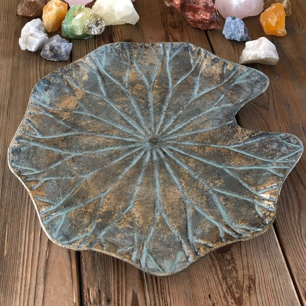 de sfeermakers schaal met antiek gouden look