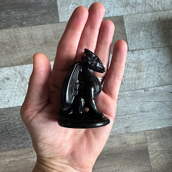 draken beeldje obsidiaan rozekwarts serpentijn sodaliet gepolijst