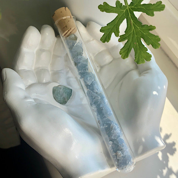 edelstenen water wand buis celestien coelestien mineralen