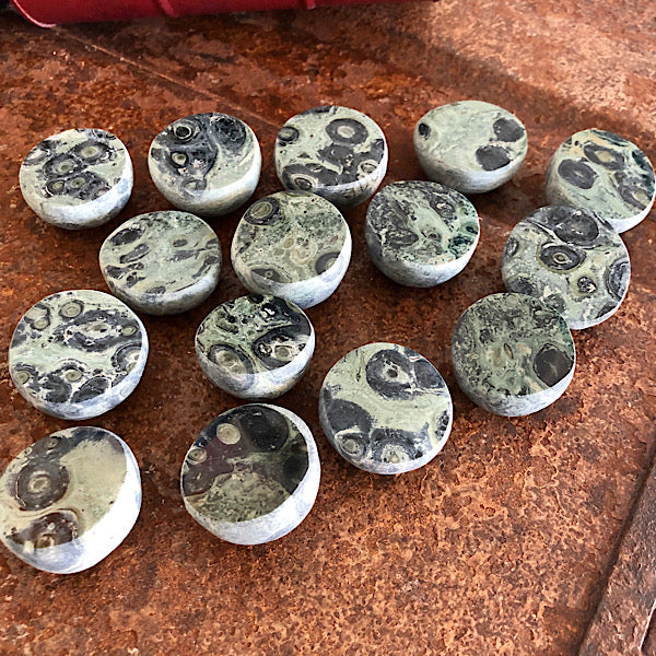 ema egg eldariet kambaba jaspis mineralen