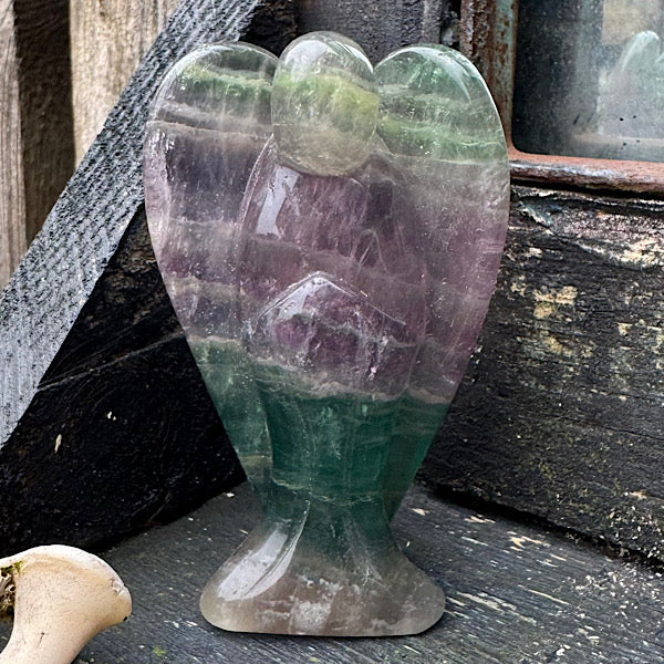 fluoriet regenboog engel gepolijst edelstenenmineralenwinkel.nl groen paars