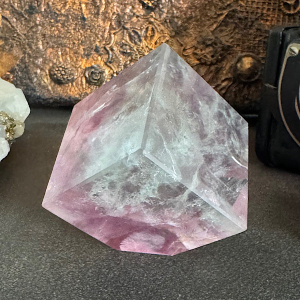 fluoriet regenboog kubus vorm edelstenenmineralenwinkel.nl