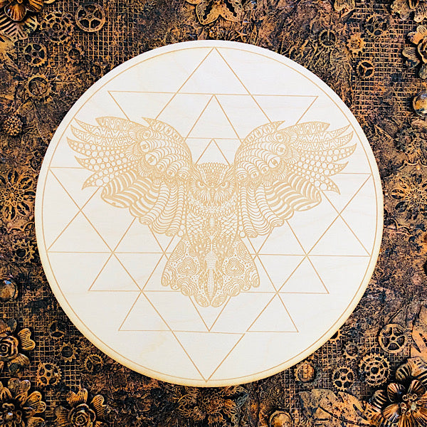 grid bord beukenhout met uil gegraveerd grid legging pendelen mineralen