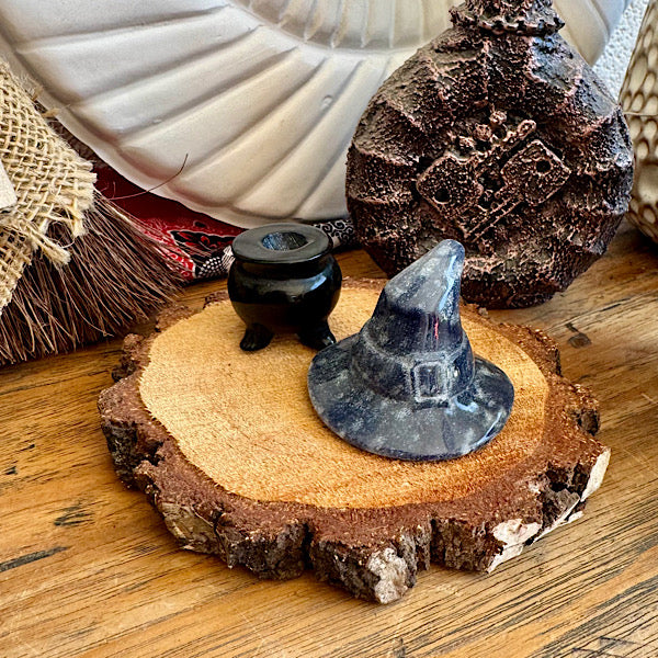 heksen bezem hoed, ketel kat wolf set edelstenenmineralenwinkel.nl