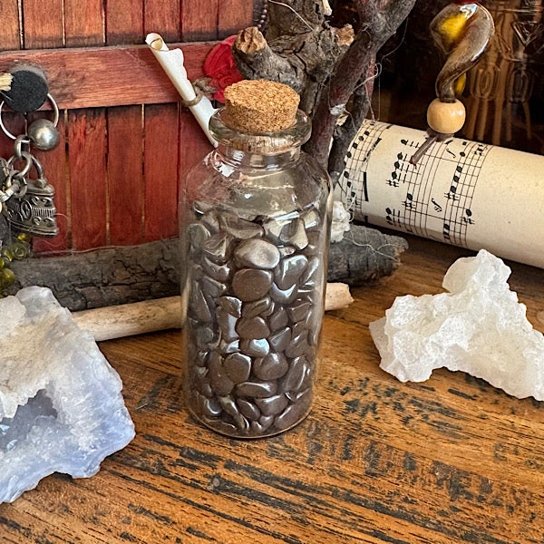 hematiet ontlaad steentjes fles