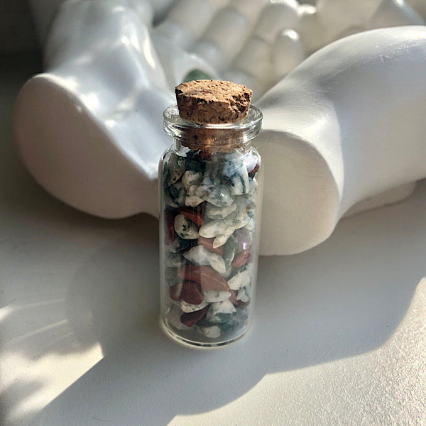 jaspis boom agaat trommelsteentjes mineralen edelstenen water