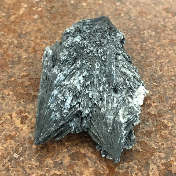 kyaniet zwart ruw nr5 mineralen