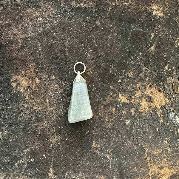 labradoriet edelsteen hangertje nr1 sieraad hanger