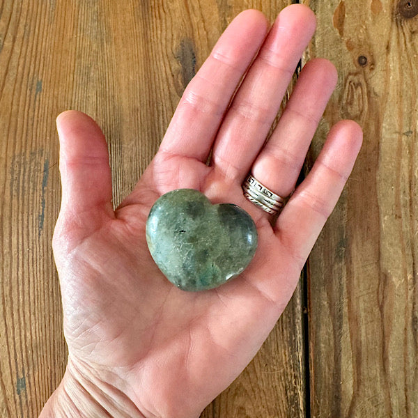 labradoriet hart klein gepolijst B kristallen