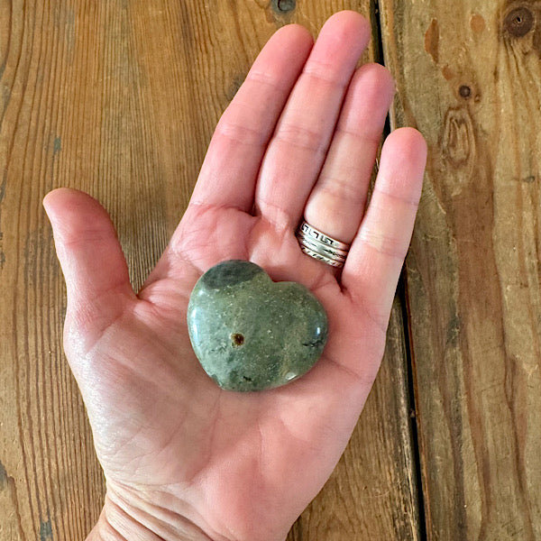 labradoriet hart klein gepolijst B hartje