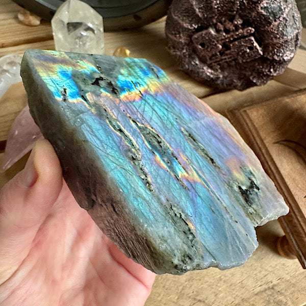 labradoriet plak ruw en gepolijst nr4 flash groen geel paars oranje blauw