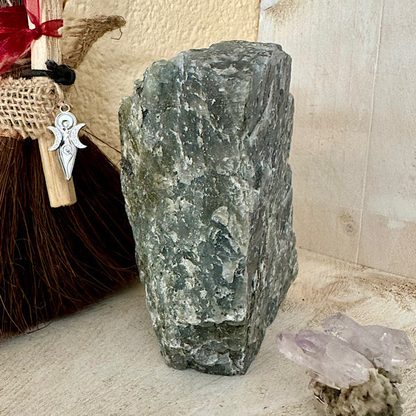 labradoriet ruw brok nr3 edelstenenmineralenwinkel