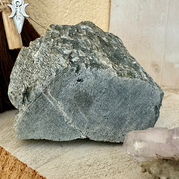 labradoriet ruw brok nr3 edelstenenmineralenwinkel