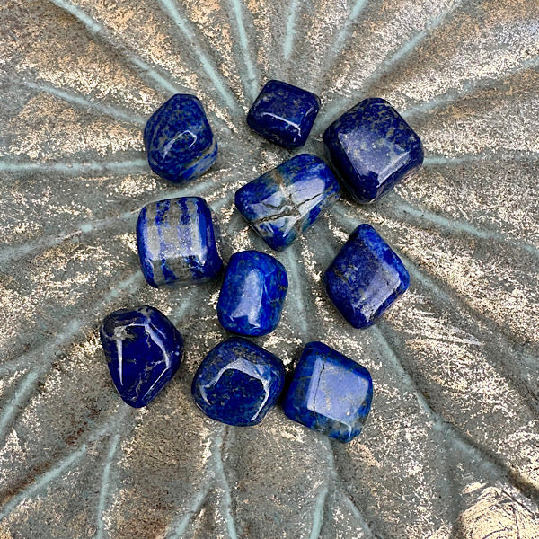 lapis lazuli trommelsteen blauw edelstenenmineralenwinkel