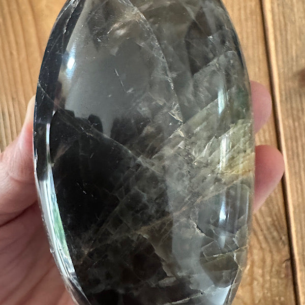 maansteen zwart gepolijst sculptuur