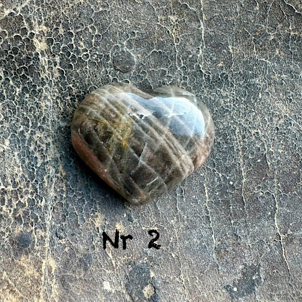 maansteen zwart hartje edelstenen mineralen winkel