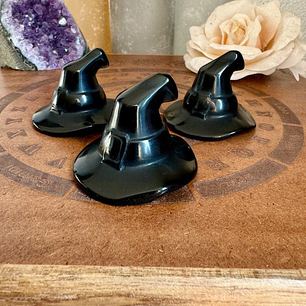 obsidiaan heksen hoed edelstenen mineralen winkel gepolijst figuur