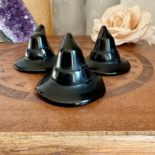 obsidiaan heksen hoed edelstenen mineralen winkel gepolijst figuur