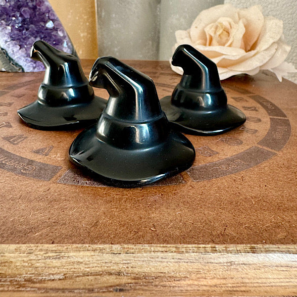 obsidiaan heksen hoed edelstenen mineralen winkel gepolijst figuur