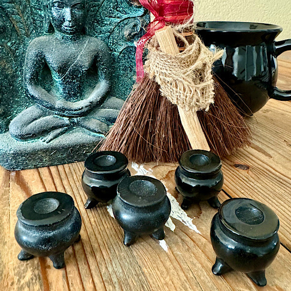 obsidiaan zwart heksenketel heksen pot edelstenen mineralen winkel wicca