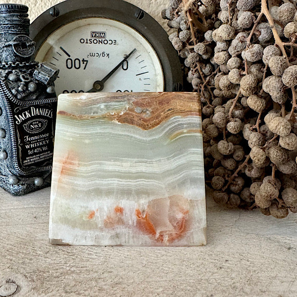 onyx aragoniet calciet marmer nr2 gepolijst piramide edelstenen mineralen winkel