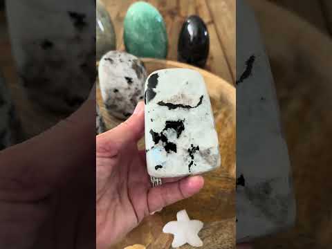 Sculptuur RegenBoog Maansteen C