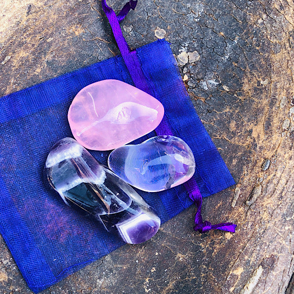 rozekwarts rozenkwarts chevron amethist bergkristal de gouden driehoek nr2 mineralen