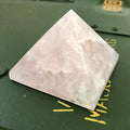 rozenkwarts piramide 6,5 cm gepolijst mineralen kristallen