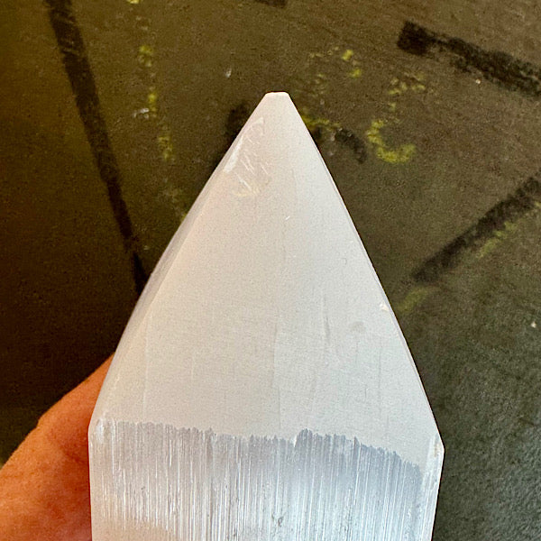 seleniet satijnsspaat punt