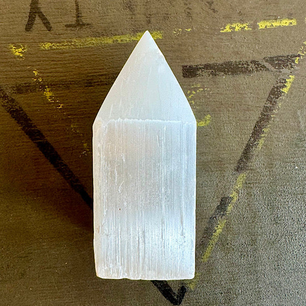 seleniet satijnsspaat punt