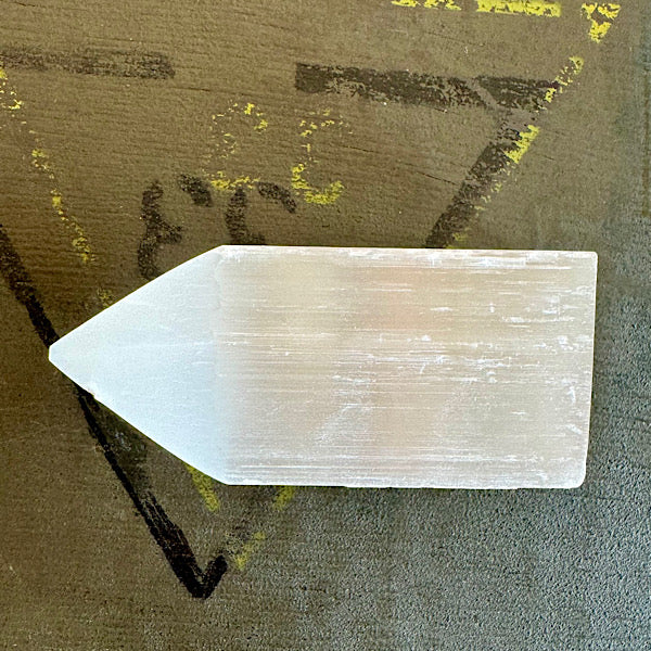 seleniet satijnsspaat punt