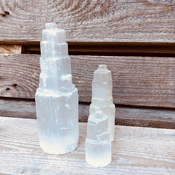 seleniet toren satijnspaat groot middel klein