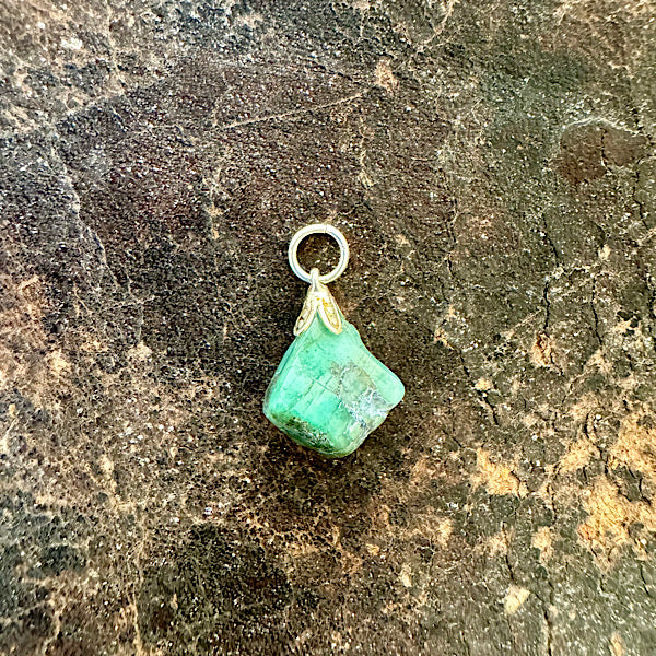 smaragd edelsteen hangertje hanger sieraad