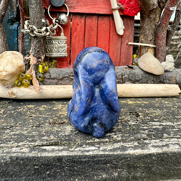 sodaliet Gepolijst Konijntje nr2 diertje figuurtje edelstenenmineralenwinkel