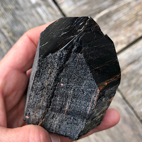 toermalijn schörl hematiet generator punt ruw gepolijst nr2 mineralen obelisk